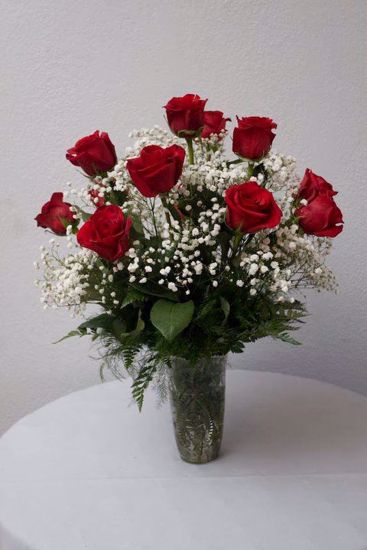 Picture of 12 Roses in Vase